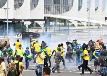O 8 de janeiro de 2023 foi um triste dia para a democracia, mas que deve ser lembrado.