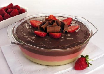 Aprenda uma fácil e deliciosa receita de “Napolitano de Travessa” para os dias quentes