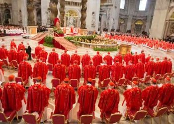 Conclave: escolha do novo Papa começa nesta quarta