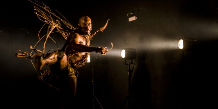 CORPO HISTÓRIA – Espetáculo gratuito de dança contemporânea nesta sexta-feira(05/09) em Lins