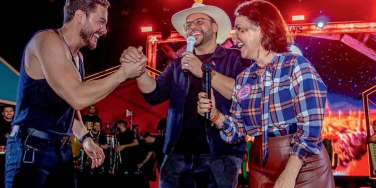A contratação de shows milionários por prefeituras de cidades pequenas no Brasil