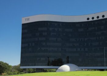 Eleições 2026: cidadão tem um mês para tirar título ou regularizar situação eleitoral