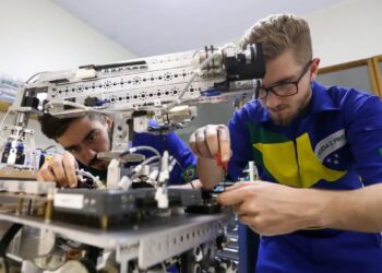 Estudo inédito do Senac São Paulo revela que mais de 90% dos estudantes sentem entusiasmo com a formação técnica