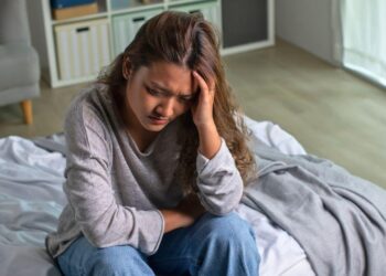 Outono acende alerta para depressão sazonal; entenda como a mudança de estação pode afetar o humor