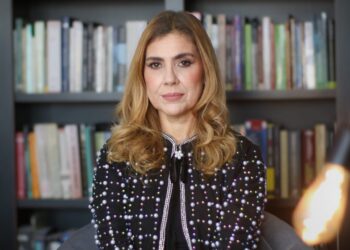 Advogada de Araçatuba tem trabalho publicado na revista do STF sobre “A proteção previdenciária de pessoas trans sobreviventes da prostituição”