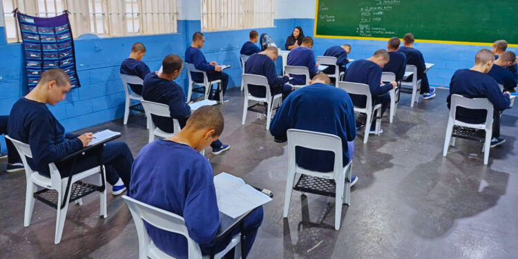 Fundação CASA amplia participação na OBMEP e inscreve mais de 4,2 mil adolescentes na maior olimpíada estudantil do país