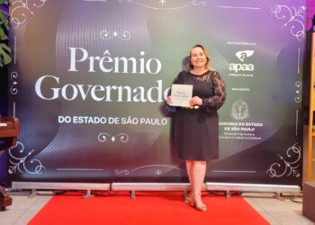 Projeto Alinhavando Redes de Bibliotecas conquista Prêmio Governador do Estado