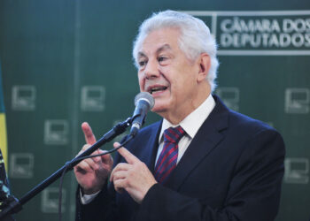 200 anos da Câmara | Entrevista: Arlindo Chinaglia, ex-presidente da Câmara dos Deputados