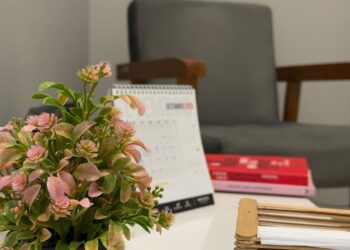 Indústria de Lins investe em saúde mental e oferece atendimento psicológico gratuito aos colaboradores