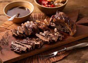 Receitas de carnes assadas suculentas para o final de semana