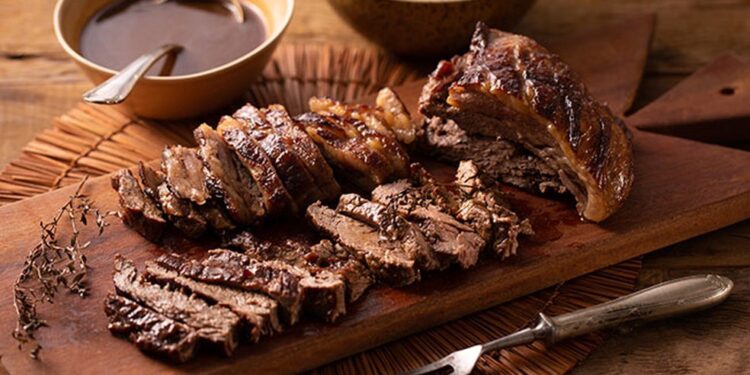 Receitas de carnes assadas suculentas para o final de semana